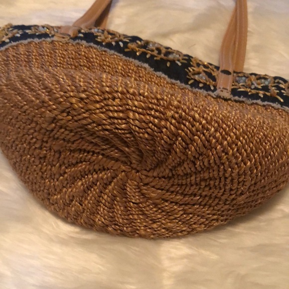 Cute small straw /denim hand bag - Picture 2 of 8